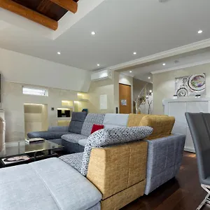 The Queen Luxury - Vinicia Appartamento